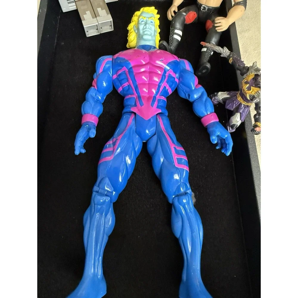 Action Figure Lot. One Price Takes‎ All. 4078